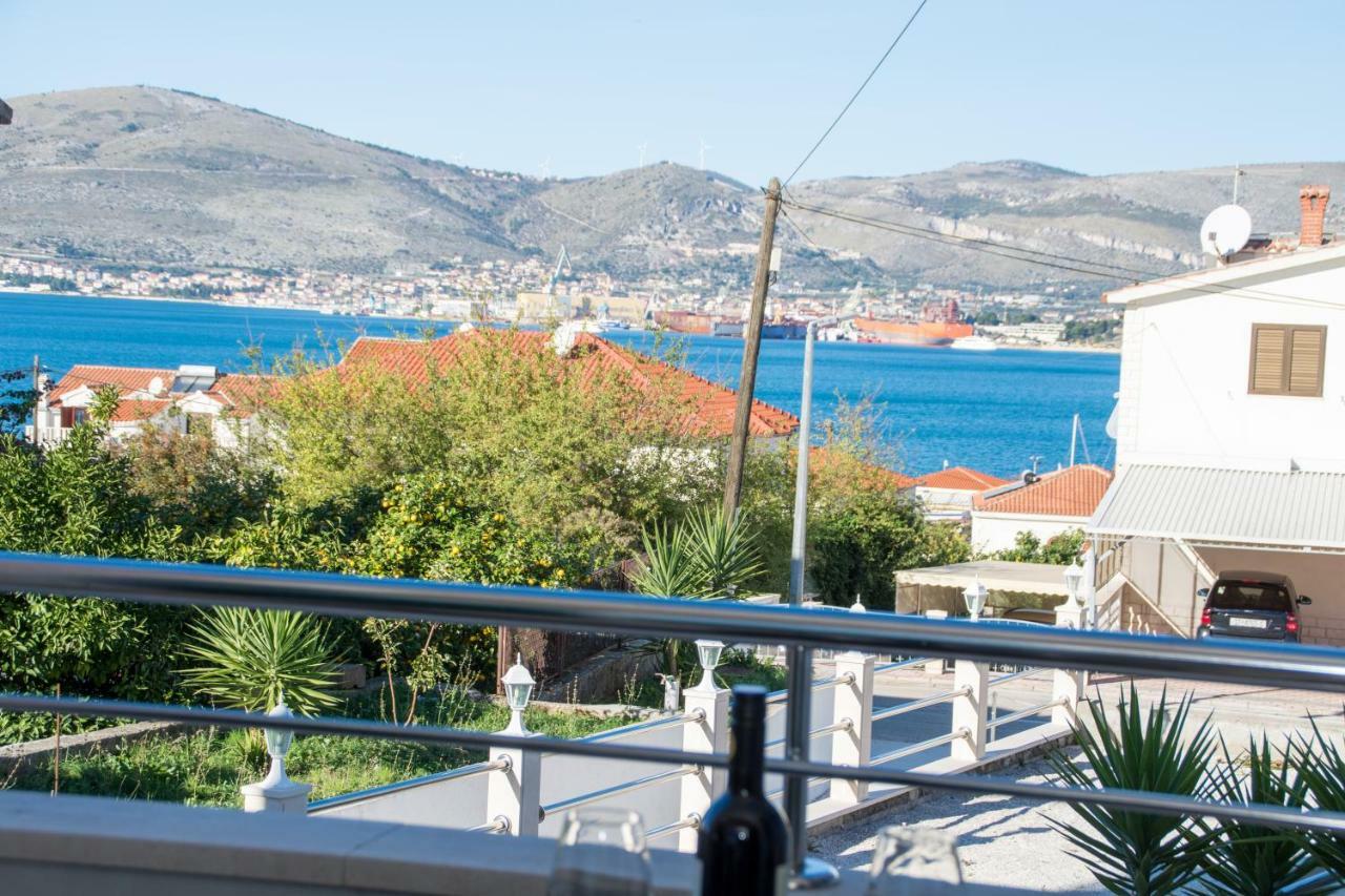 Apartments Fumija Trogir Bagian luar foto