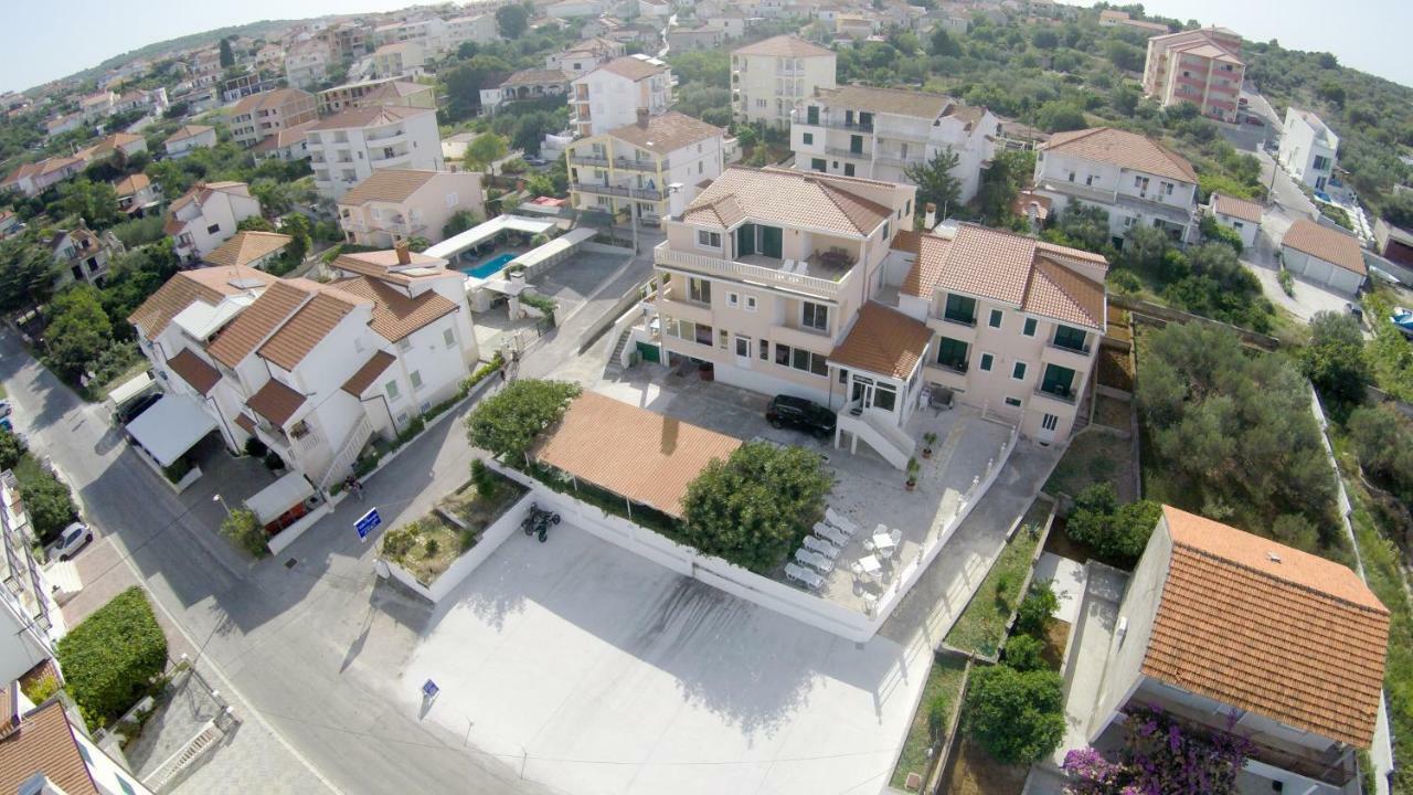 Apartments Fumija Trogir Bagian luar foto