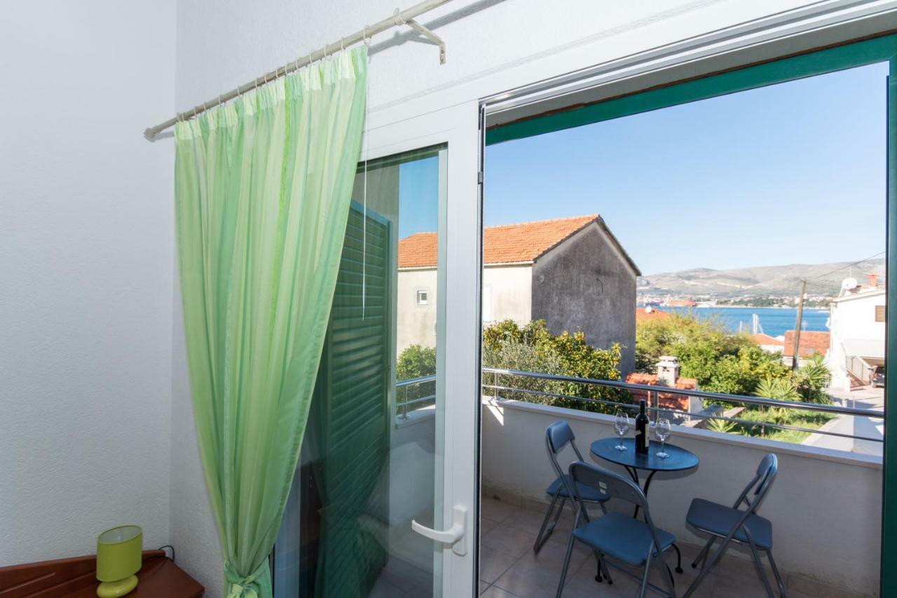 Apartments Fumija Trogir Bagian luar foto