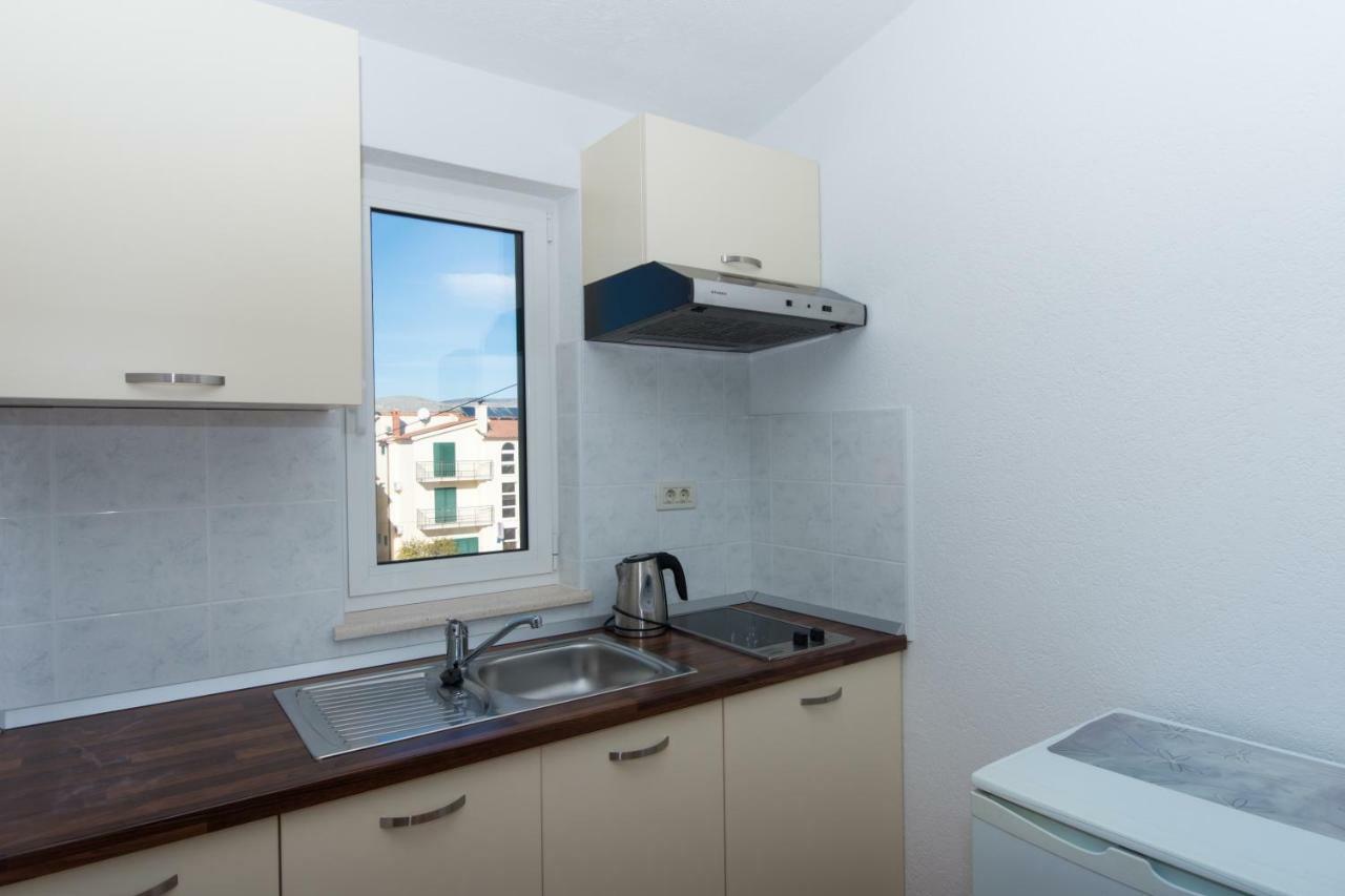 Apartments Fumija Trogir Bagian luar foto