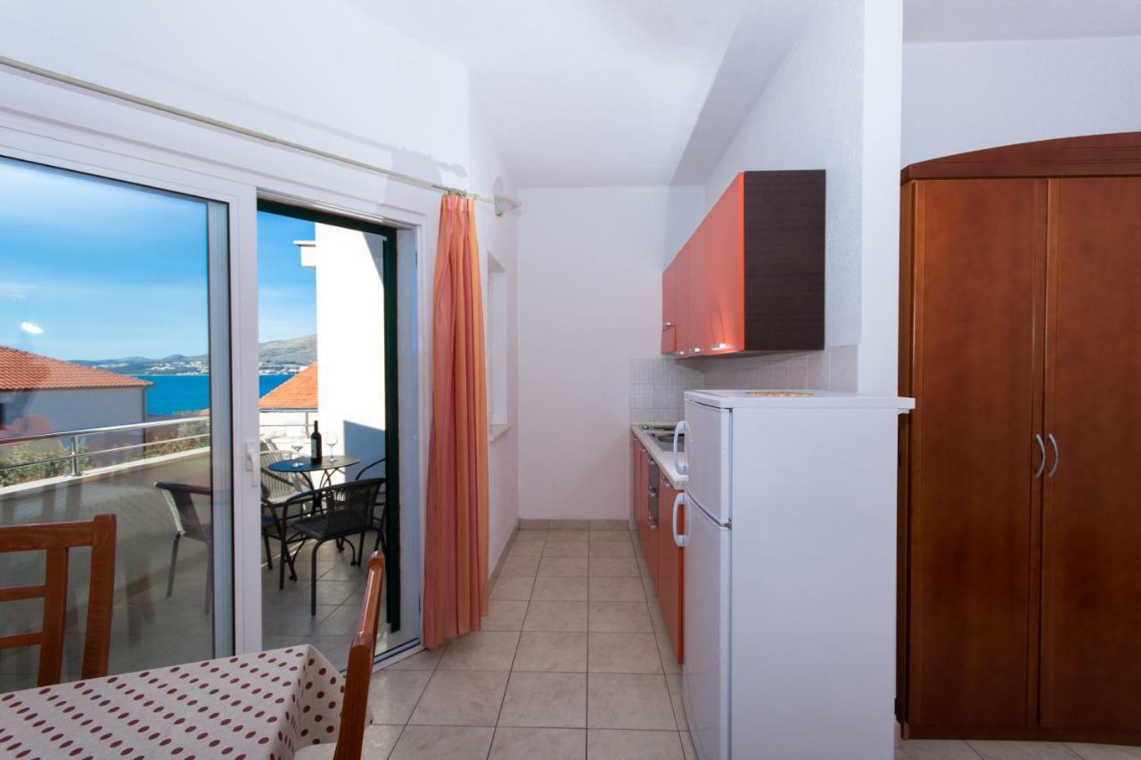 Apartments Fumija Trogir Bagian luar foto