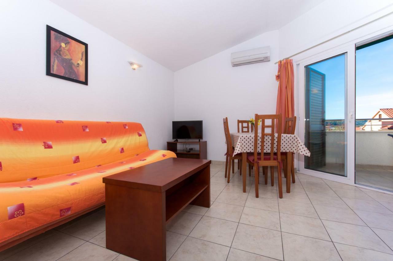 Apartments Fumija Trogir Bagian luar foto