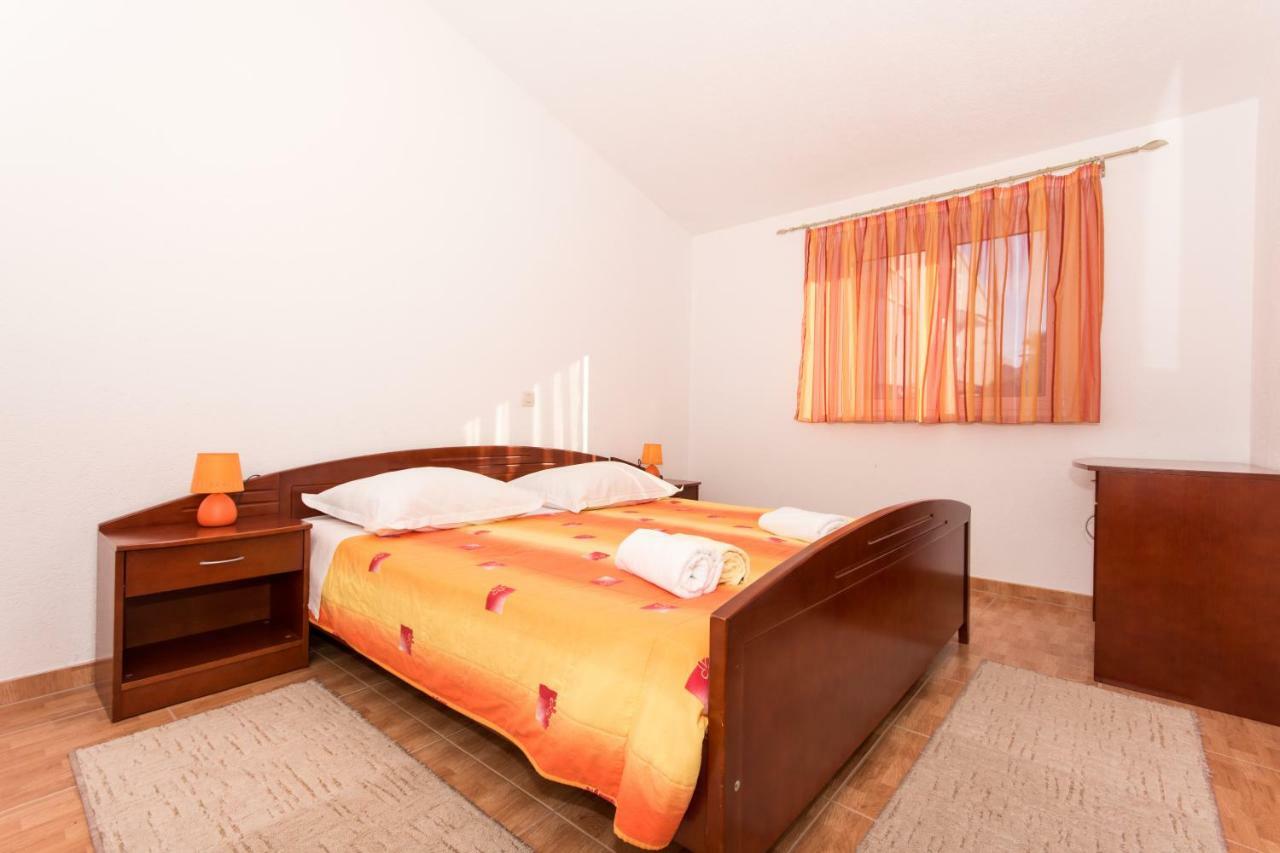 Apartments Fumija Trogir Bagian luar foto